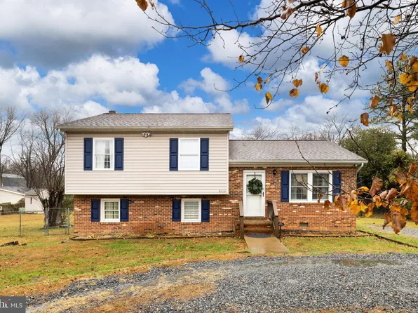 3905 Wilburn Dr, Fredericksburg, VA 22407