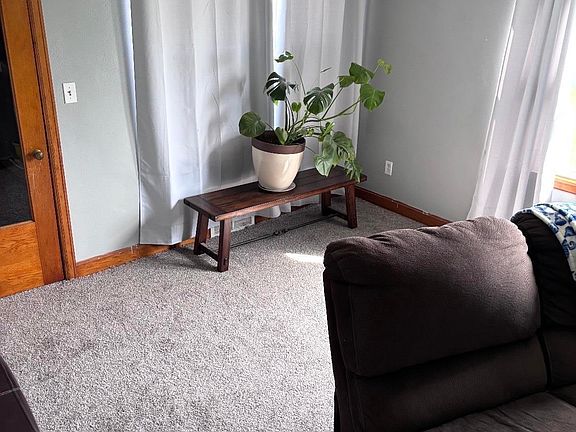 5th image of 4653 490th St