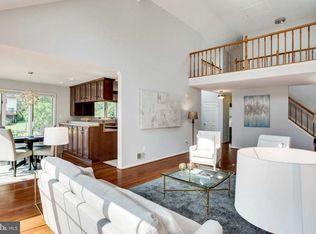 6543 Gretna Green Way, Alexandria, VA 22312