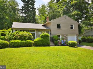 453 Twickenham Rd, Glenside, PA 19038