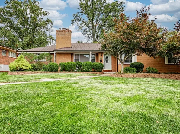 6022 Bishops Pl, Saint Louis, MO 63109
