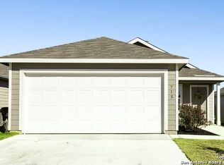 715 Bullsnake Trl, New Braunfels, TX 78132