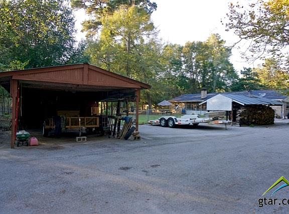 4th image of 306 County Road 4920