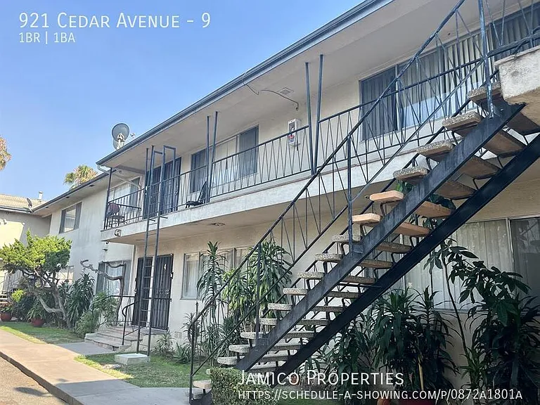 921 Cedar Ave #9 — Photo 6