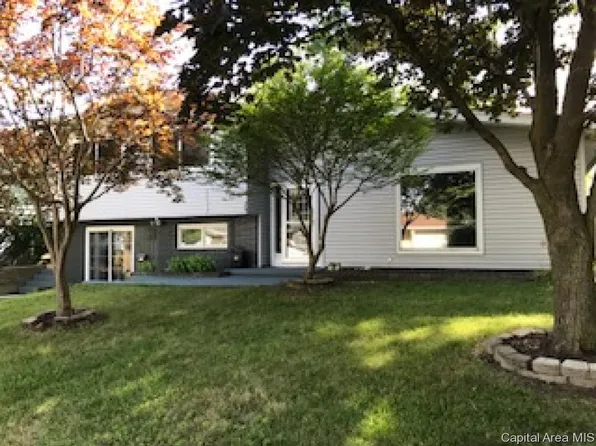 29 Glen Aire Dr, Springfield, IL 62703