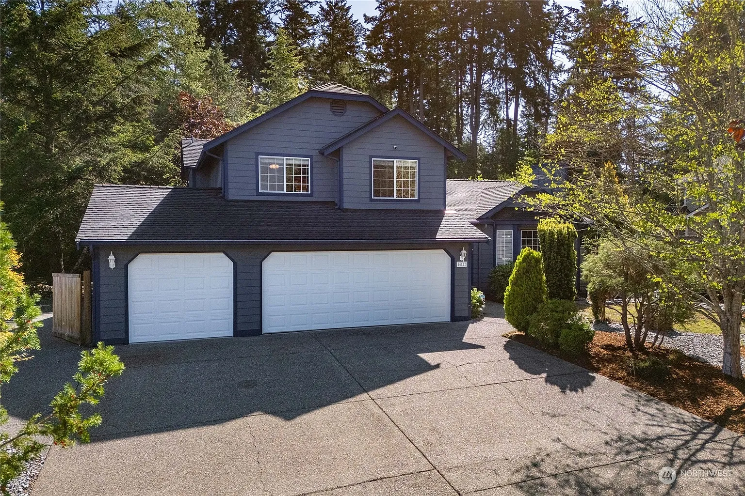 14707 15th Avenue S photo 1