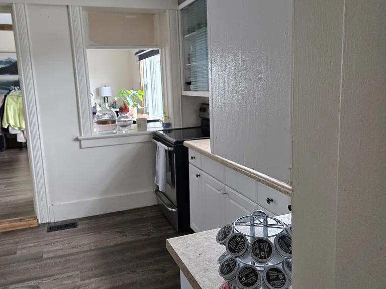 221 Main St S #B — Photo 9