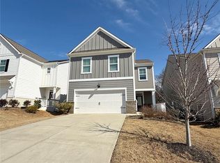 5831 Screech Owl Dr, Flowery Branch, GA 30542