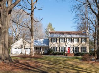 3105 Saint Regis Rd, Greensboro, NC 27408