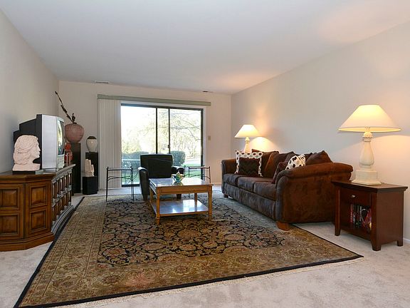 4th image of 3300 Carriage Way Dr #110