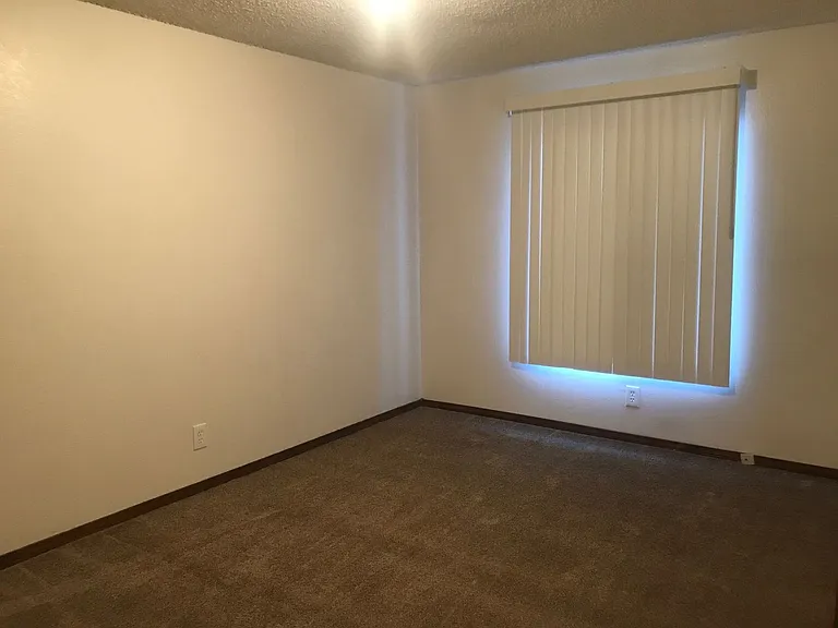 1503 Bryant St — Photo 6