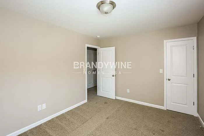 6825 Pennyroyal Way — Photo 10