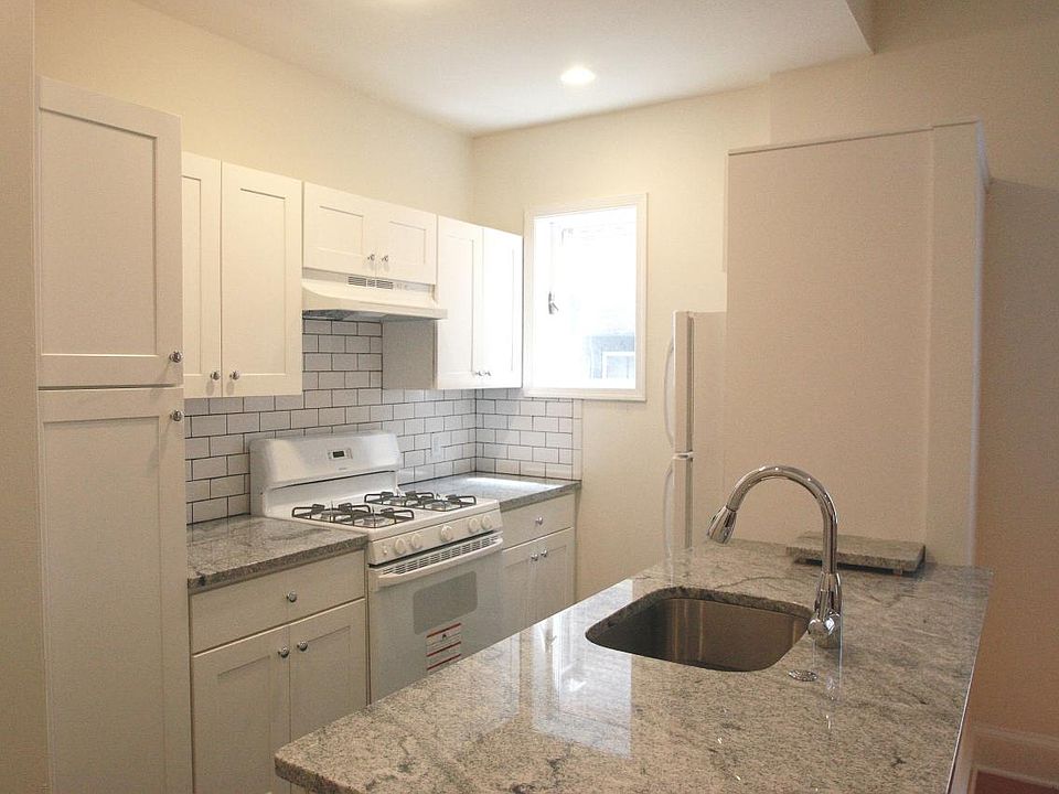 Renovated Kitchen (Dishwasher)