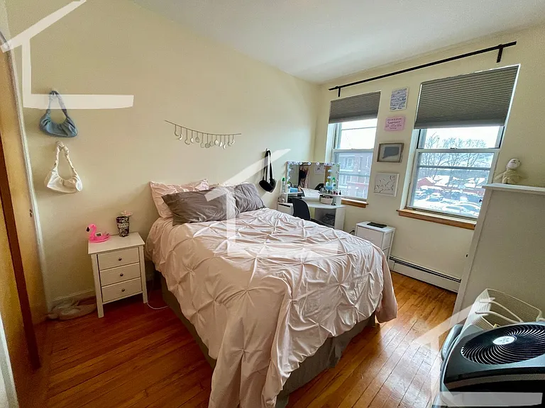 202 Chestnut Hill Ave #5 — Photo 3