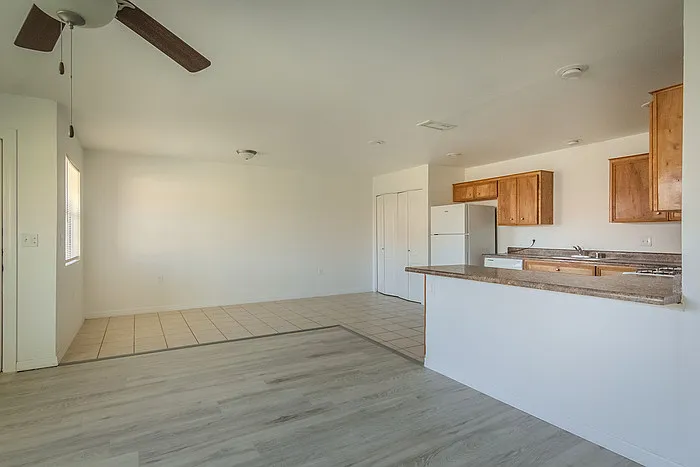 2413 Tremont Ave #B3 — Photo 7