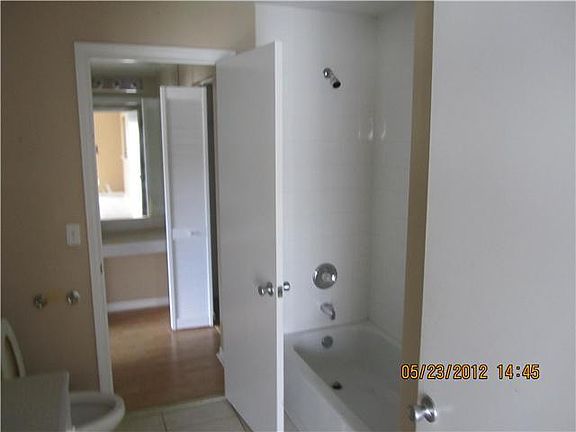 5th image of 10249 NW 33rd Place #10249