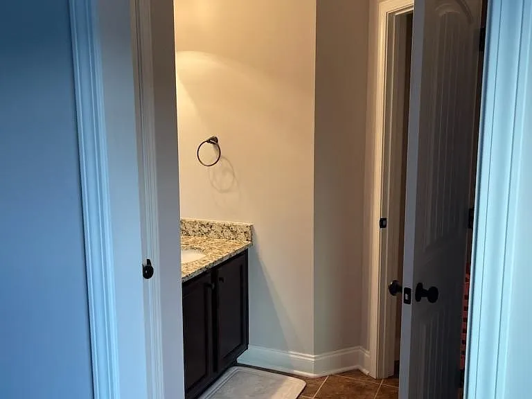 3209 Cragburn Pl — Photo 35