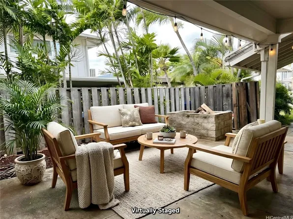 317 Opihikao Pl #432, Honolulu, HI 96825