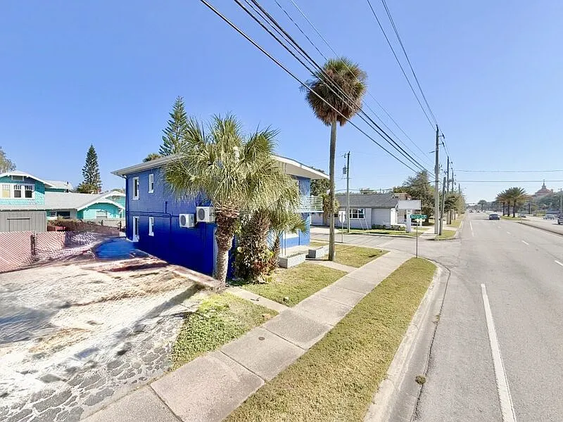 2 bed, 1.0 bath, 514 sqft, $895 — Photo 2