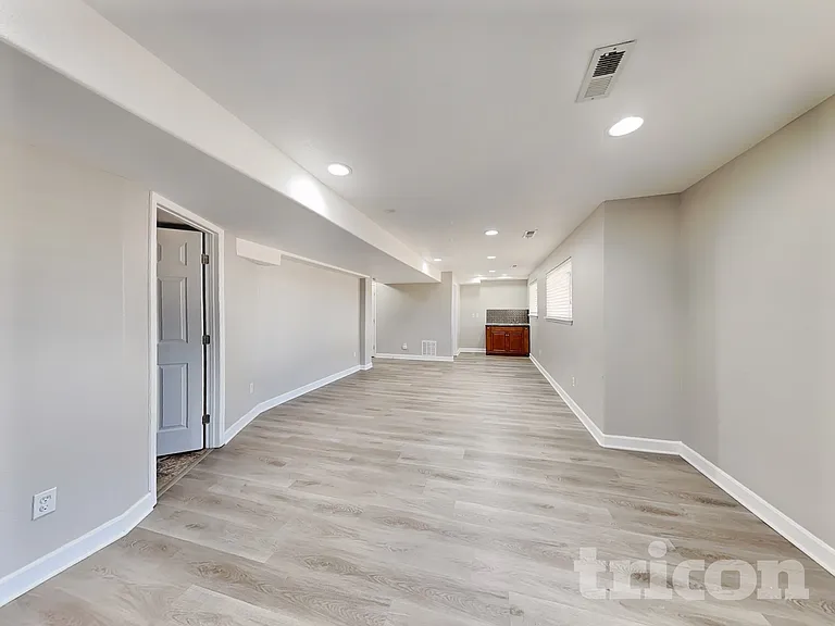 24881 E Euclid Pl — Photo 4