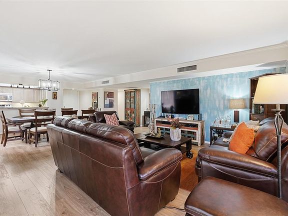 5th image of 700 Starkey Rd APT 622