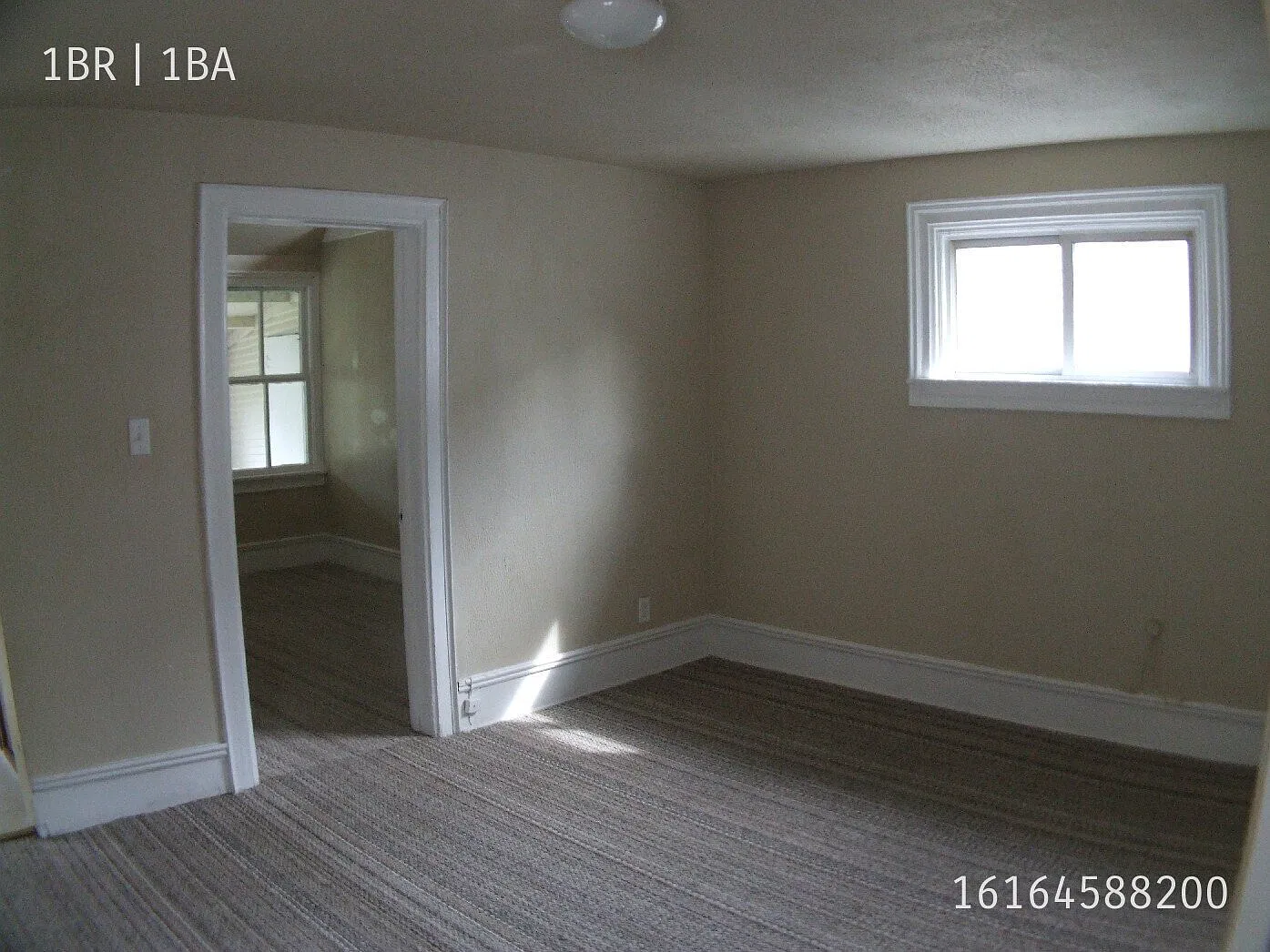 NE one bedroom upper at 435 Carrier NE with extra room for den or study — Photo 3