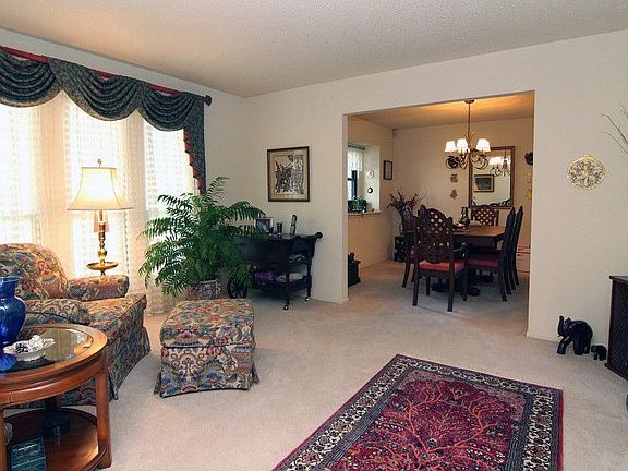 4th image of 4407 Bridlewood Dr