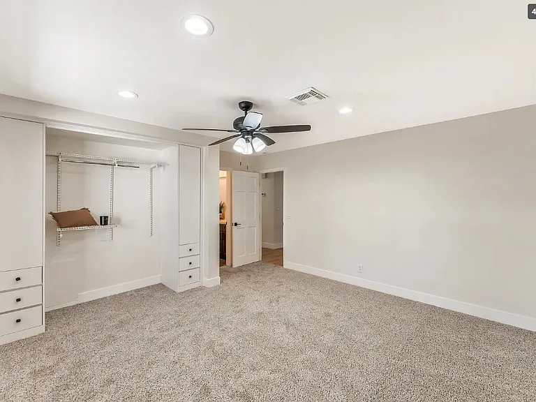 976 Pinehurst Dr — Photo 40