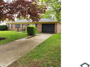 1003 Cambridge Dr, Plainfield, IN 46168