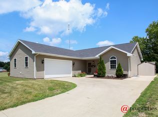 222 Walworth St, Sharon, WI 53585