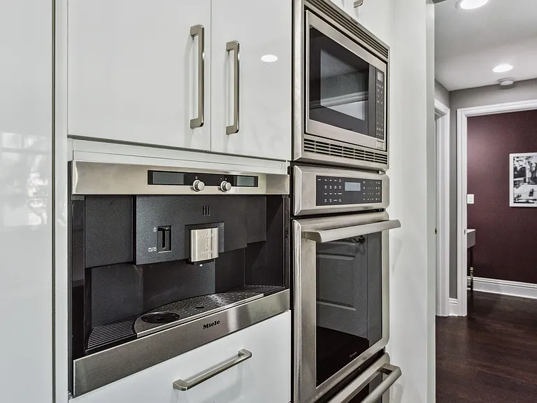 200 E Palmetto Park Rd #10 — Photo 12
