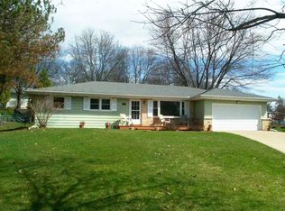 201 Westminster Ct, Madison, WI 53714