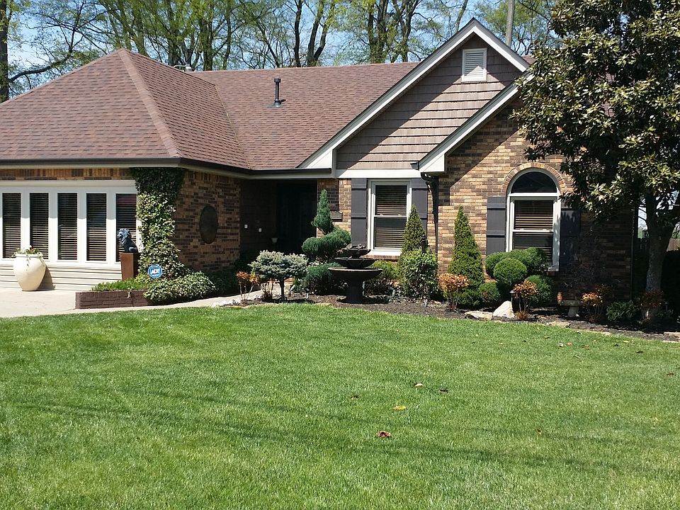 New siding shutters gutters