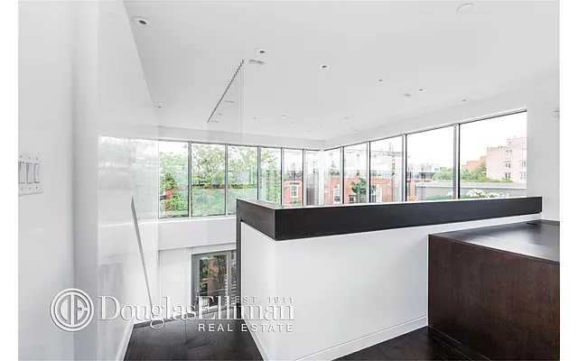 Sold by Douglas Elliman | media 29