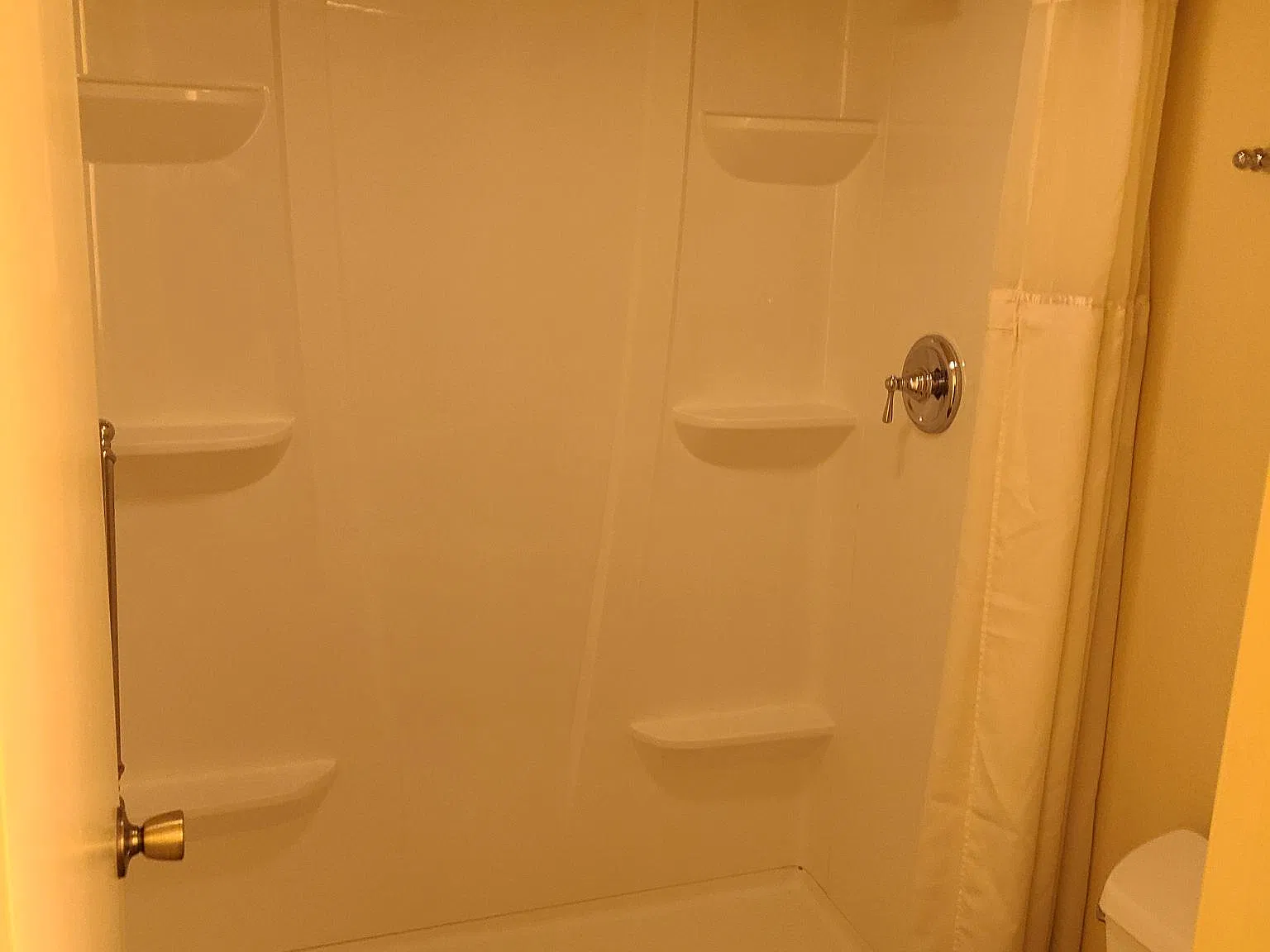 886 W Galveston St — Photo 3