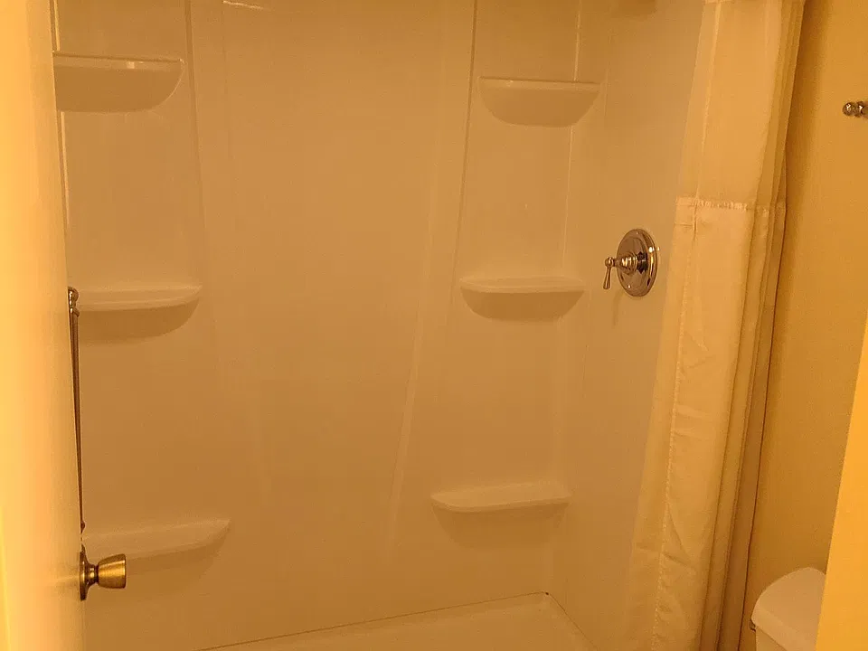 Master bedroom bath