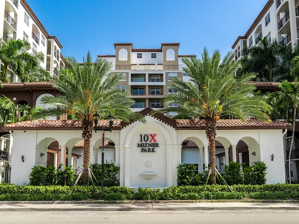 10X Mizner Park