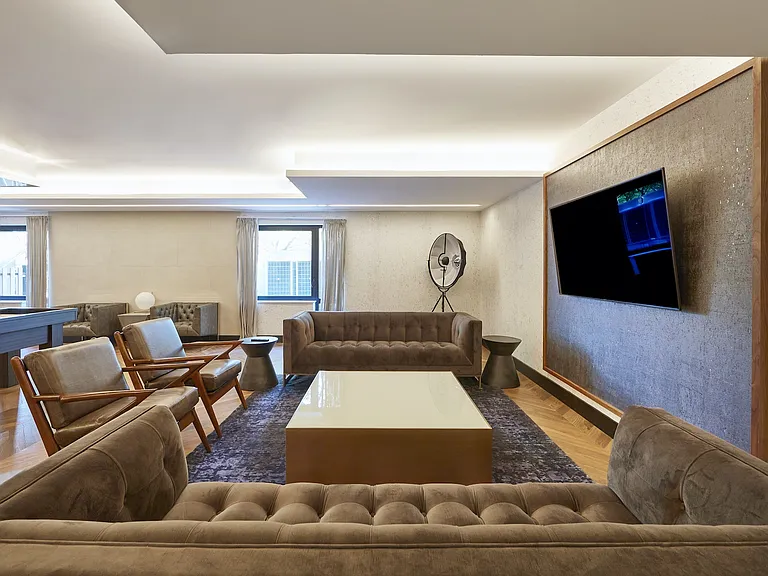 325 Lafayette Ave #4L — Photo 6