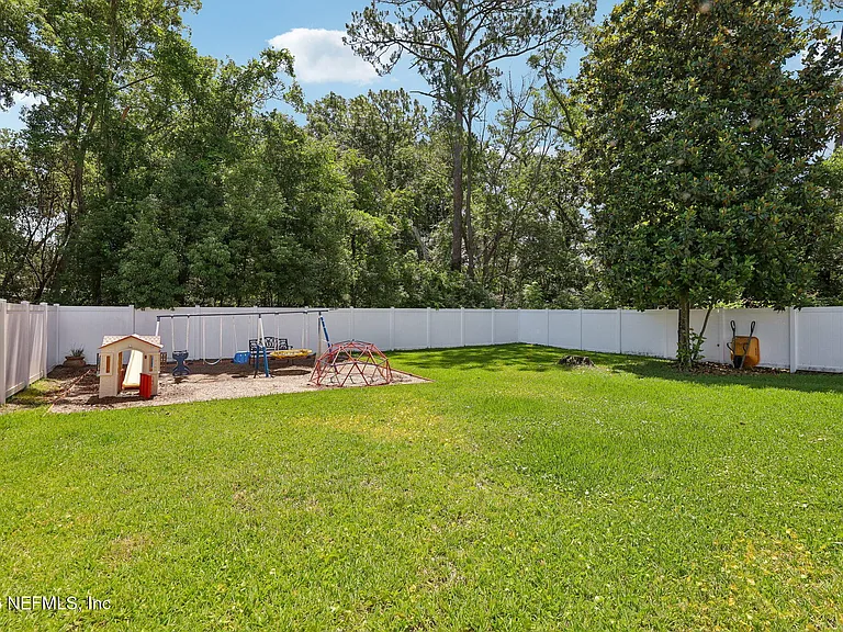 6117 Patriots Landing Ln — Photo 26