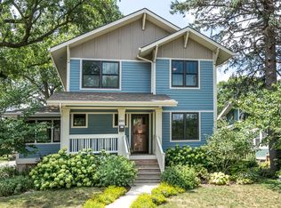 1002 40th St, Des Moines, IA 50311