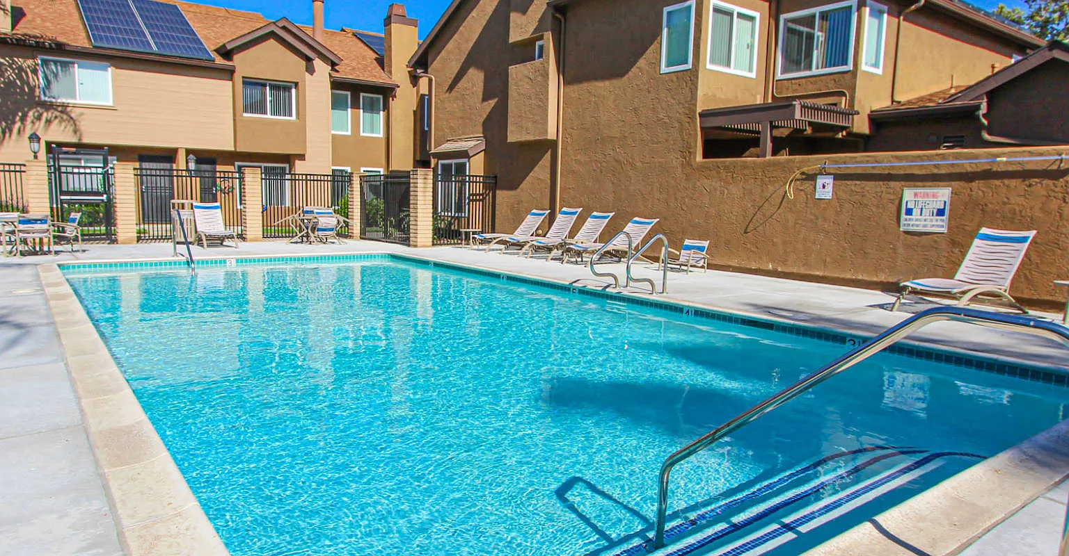 Woodlake - Military Housing — Photo 4