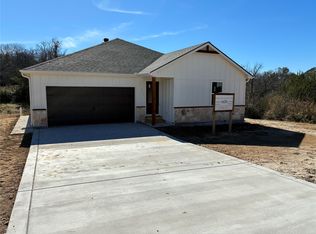 7007 Clarke Dr, Fort Worth, TX 76135