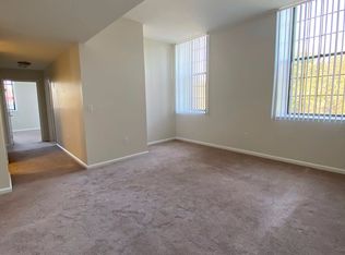 2 Weaver St #217, Fall River, MA 02720