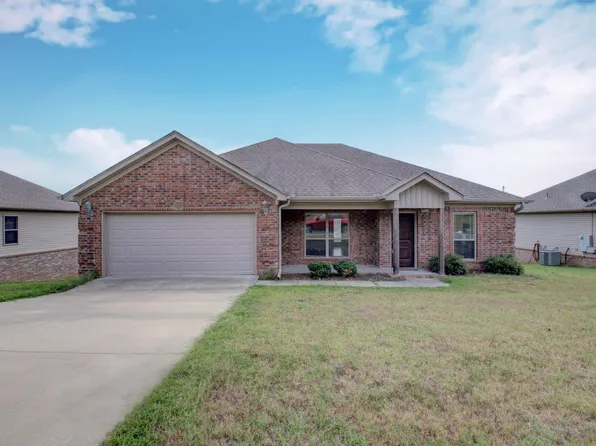 329 Austin Creek Dr, Austin, AR 72007