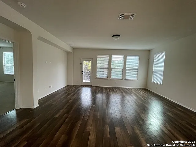 20228 Jove Oak — Photo 11