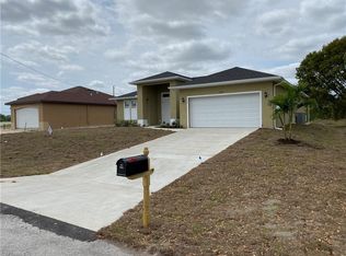 703 Gordon Ave N, Lehigh Acres, FL 33971