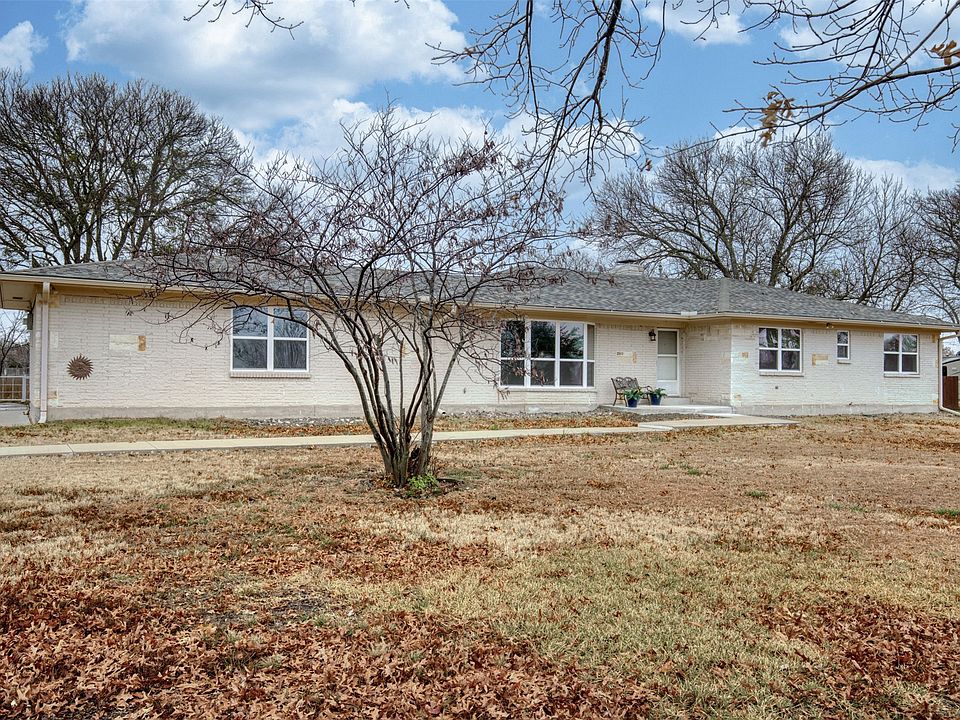 1st image of 2917 Hickox Rd