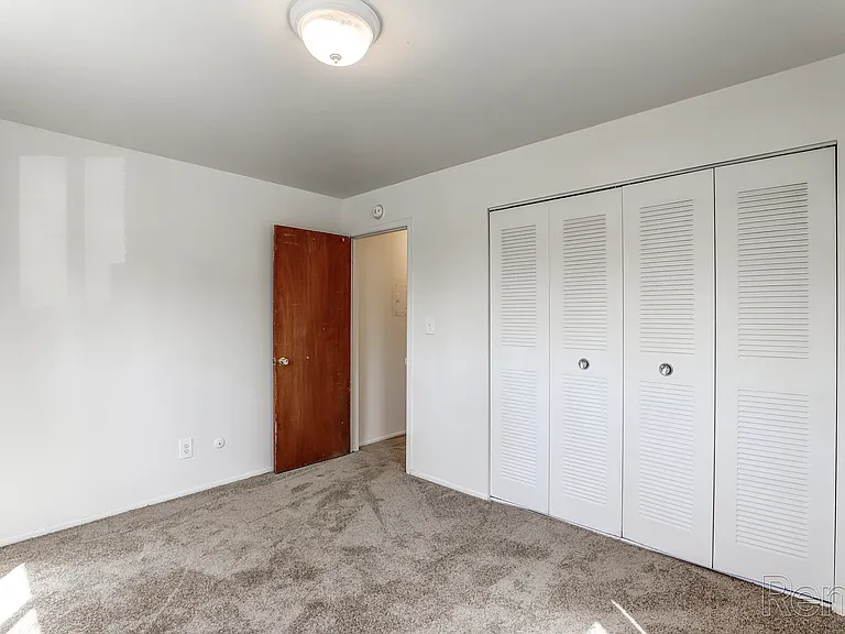 Campbell Row Apartments — Photo 14