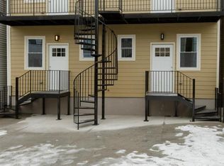 1109 Holbrook Ter NE APT 4, Washington, DC 20002