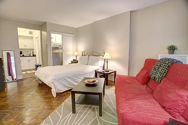 Rented by Corcoran | media 3